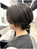 □ミルクティーブロンドダークブルーワンホンレイヤーショート