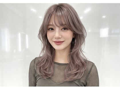 ヘアーアンドメイク ドレス(DRESS)の写真