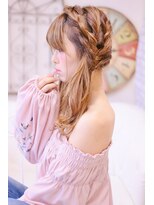 メイズ(MAZE)&nbsp;【メイズ東中野・鍛原志行】ロングの編みこみローツインテール