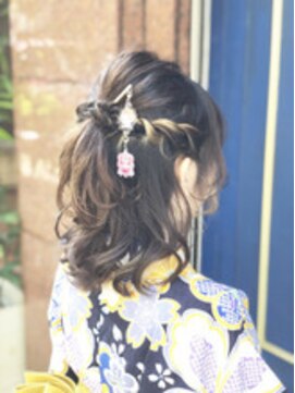 シェリー(cherie) 編み込みアレンジ