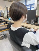 ジーニー 横浜(giinii)&nbsp;【giinii_渋谷】しぶショート_小顔_襟足_黒髪