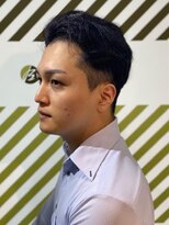 バーバーバー 四谷(BARBER-BAR)&nbsp;大人カッコいい20代30代40代センターパートスタイル