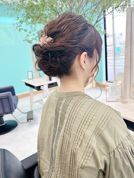 ユーフォリア(Euphoria.) 大人綺麗を叶えるフルアップ