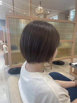 アドラーブル 長岡リップス旭岡店(adorable) 丸みショート×ベージュカラー×30代