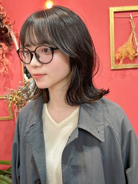 アイエン(aien) 小顔×くびれレイヤーカット