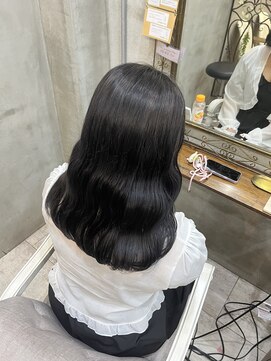 ブーミー(Bor mee) 【Bormee】就活カラー/ラベンダーアッシュ/暗髪/嶋田萌乃