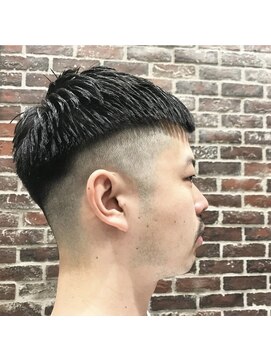 チルチェア ノースエリア 高円寺店(CHILL CHAIR north area.) エッジィクロップ