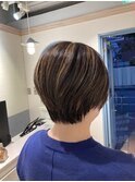 ショート赤羽大人綺麗立体感ハイライトカラー