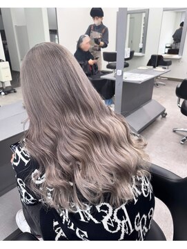ガルボヘアー 桟橋店(garbo hair) ハイトーン大人可愛い20代30代40代