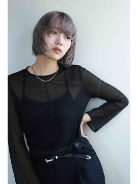 ソレア(solea) 【シルバーグレージュ】大人クールな透明感ヘア
