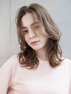 ギークス(GEEKS) 【GEEKS渋谷】ハッシュカット/ヘーゼルブラウン/冬カラー/透明感