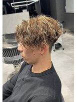 ステラ(STELLA)&nbsp;メンズパーマ/メンズカット/眉毛サロン/ツイストスパイラル