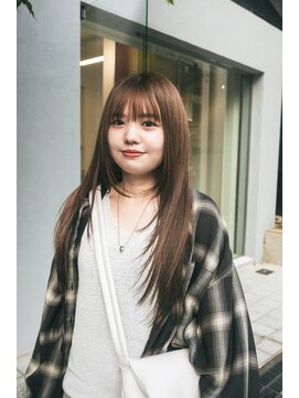 チカシツ(Chikashitsu) ブラウン/顔まわり/レイヤー/ハッシュカット/ナチュラル