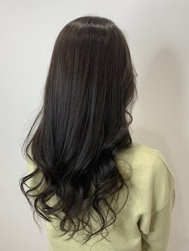 YURA hair 【ユラヘアー】 赤みを消した透明感オリーブグレー