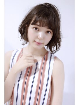 ロビー(LOBBY) 『LOBBY』三浦  ルーズ質感のクラシカルロブ×コスメパーマ