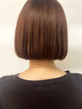 キューズ クラブ(cuz KLUB) 【cuzKLUB】オレンジブラウン×ミニボブ