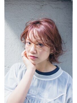 ピズム(PISM) アンニュイガーリーセミウェットウェーブボブ