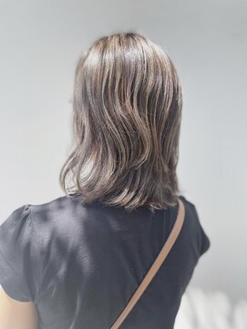 イロヘア 北岡崎店(ilo.hair) コントラストハイライト