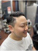 刈り上げ2ブロックベリーショート