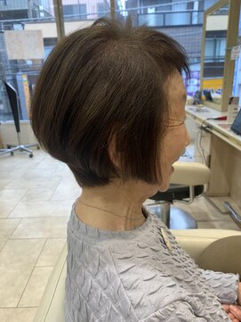 アッシュ 仙川店(Ash) 70代 ボリュームアップカット 白髪ぼかし 圧倒的艶