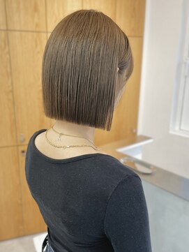 ソワ 北千住(soi) 切りっぱなしボブ×タッセルボブ×アッシュベージュ