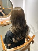 ブリーチなしオリーブベージュ/ロングくびれヘア