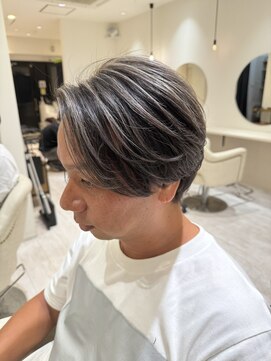 バース 梅田中崎町店(BIRTH) 50代40代白髪ぼかしシルバーメッシュバレイヤージュ
