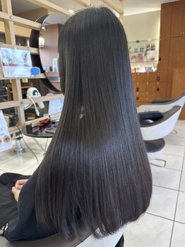 美容室ブロッサム ふじみ野店(Blossom)の写真/乾燥やアイロンダメージ、繰り返すブリーチやカラーによるダメージをトリートメントで補修☆うるツヤ髪へ!