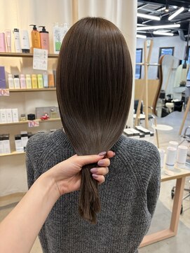 【住野 桃香】水素カラーでぷるんとつやん髪