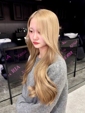 ジーナリア(Xena ria) 《RIHO》ミルクティーベージュ/韓国巻き