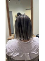 リフル 八王子(RIFULL) ハイライト バレイヤージュ ショート レイヤー 髪質改善