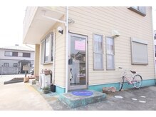 フォルツァの雰囲気（建物裏手に広い駐車場があります！【牛久市、つくば市】）