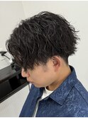 シャドウパーマセンターパートスタイル
