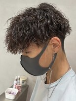 マグカーネバイフィフス オカヤ(Mag KANE by fifth okaya) 岡谷メンズカットメンズパーマ波巻きスパイラルパーマツイスパ