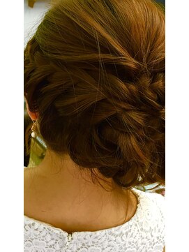 ファータ(fata) ヘアアレンジ