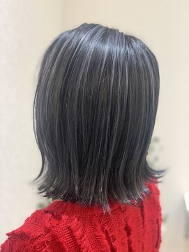 レイリー(LEIRY) 外国人風　ブルーグレージュ