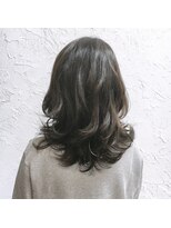 ヘアメイク ミエル(HAIR MAKE miel)&nbsp;ラフウェーブミディ
