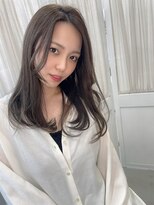 アルト(ALTO)&nbsp;20代30代40代☆大人キレイな愛され艶アッシュ×センターパート