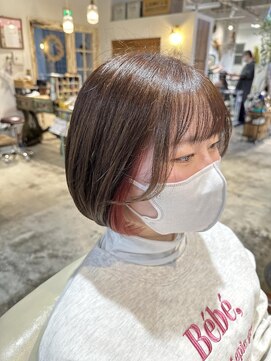 ナルヘアー 越谷(Nalu hair) チェリーブラウン/イヤリングカラー/ミニボブ