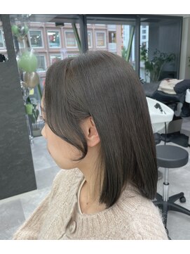 アルドーレ(Ardore) 少しの顔まわりで周りと差がつく小顔に☆韓国風顔まわりレイヤー