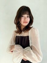 ザック ヴィ(ZACC  vie)&nbsp;オリーブグレージュ　レイヤーカット　ミディアム　20代30代40代