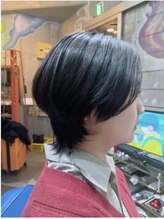 九もんヘアースタジオ レディースウルフカット