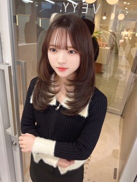 ヴェイ(VEYY.) ミディアムレイヤー