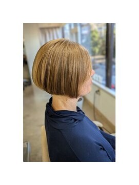 ヘアデザイニング ズーム 飯田橋店(hairdesigning Zoom) ３０代４０代５０代：ボブスタイル
