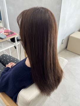 レヴィア(REVIA) 髪質改善トリートメント前髪カットレイヤーカット