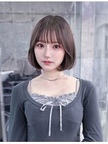 フィヴェント(Fivent)&nbsp;黒髪韓国小顔レイヤーイメチェン暗めオリーブグレークラゲヘアー