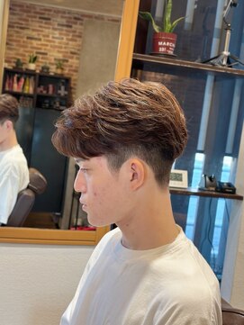 アンサー(answer) 茶髪フェザーショート