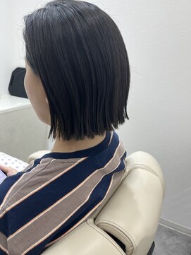 ベル(Belle) 切りっぱなしボブ☆