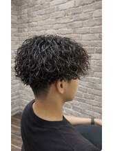 トリエラ(TRIELA) 男の色気漂うツイストスパイラル