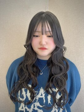 フロー(flow) ふわふわウェーブ巻き